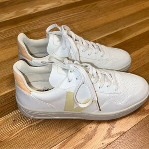 Veja Women's V-10 Sneakers